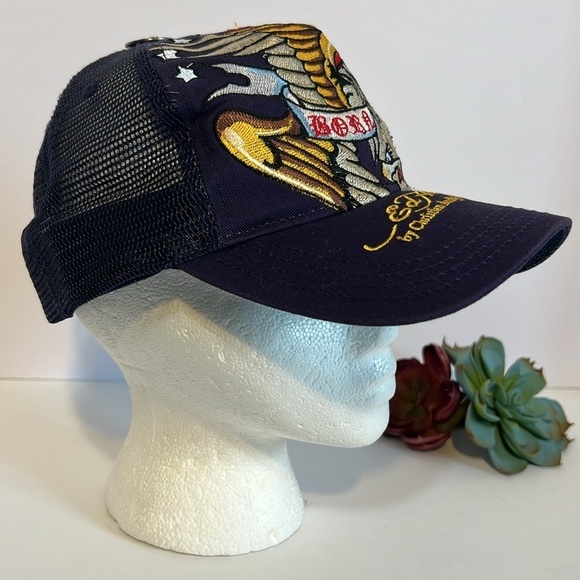 Ed Hardy Vintage Unisex Embroidered Snap Back Trucker Cap - Picture 4 of 12